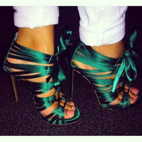 Ribbon Inspired Heels - Musique