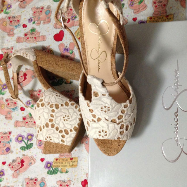 Jessica Simpson Dany - Platform Pumps