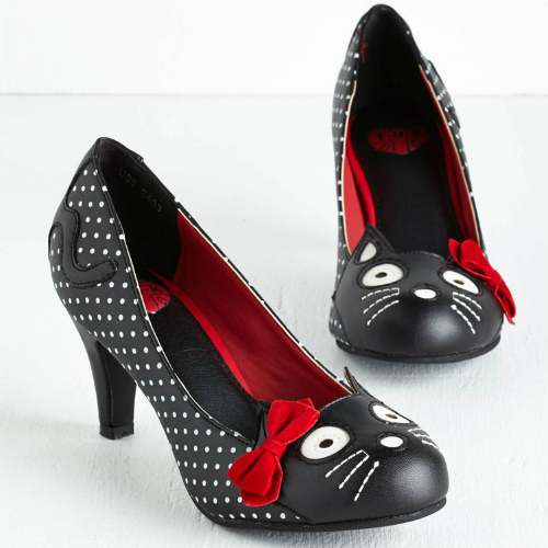 Meow Heels in Black Dots By T.U.K.