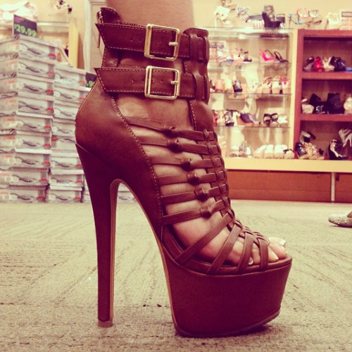 ZiGiny Aribella Platform Sandal Pumps