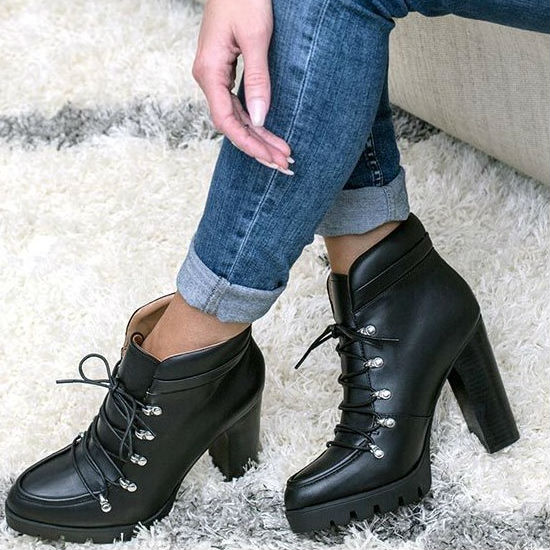 Report Signature Poe Ankle Boots