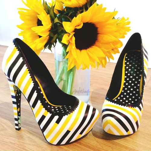 Taylor Says Pop Pumps