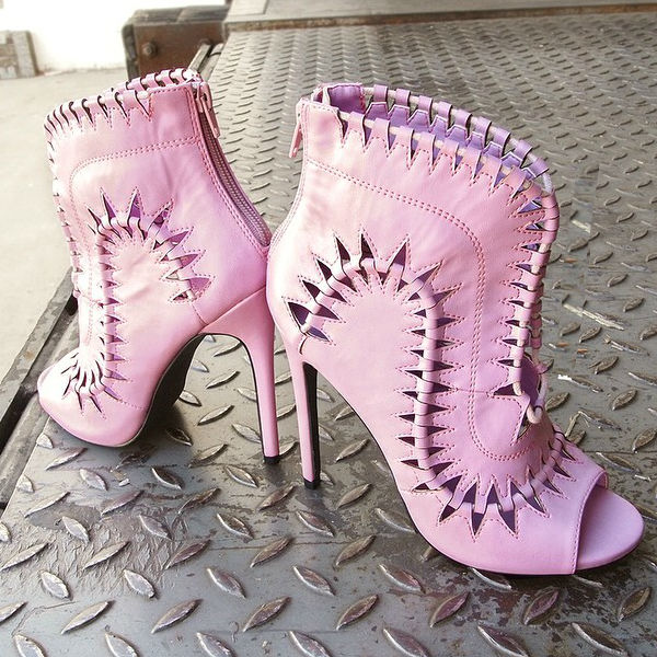 Privileged Lynx Peep Toe Heel Booties